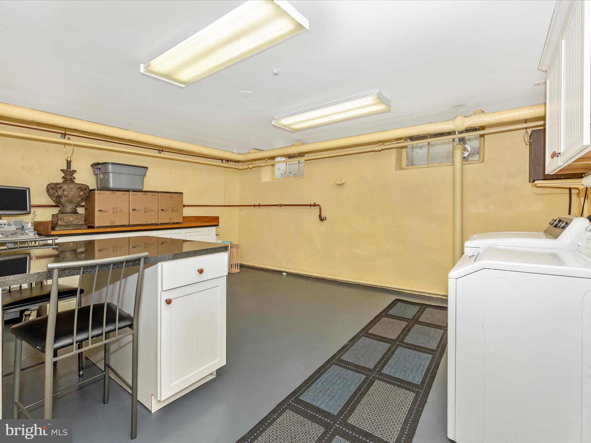 NORTH END - Residential