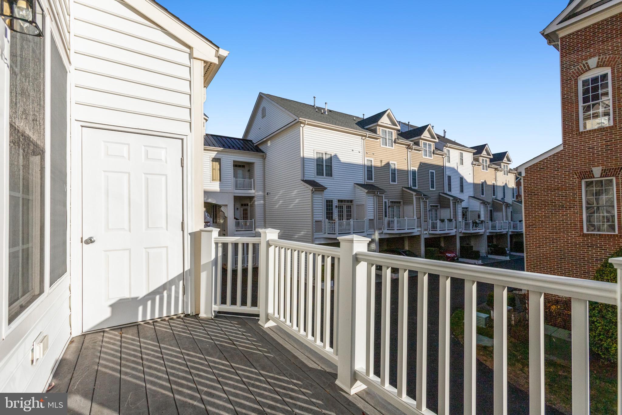 HIDDEN CREEK - Residential Lease