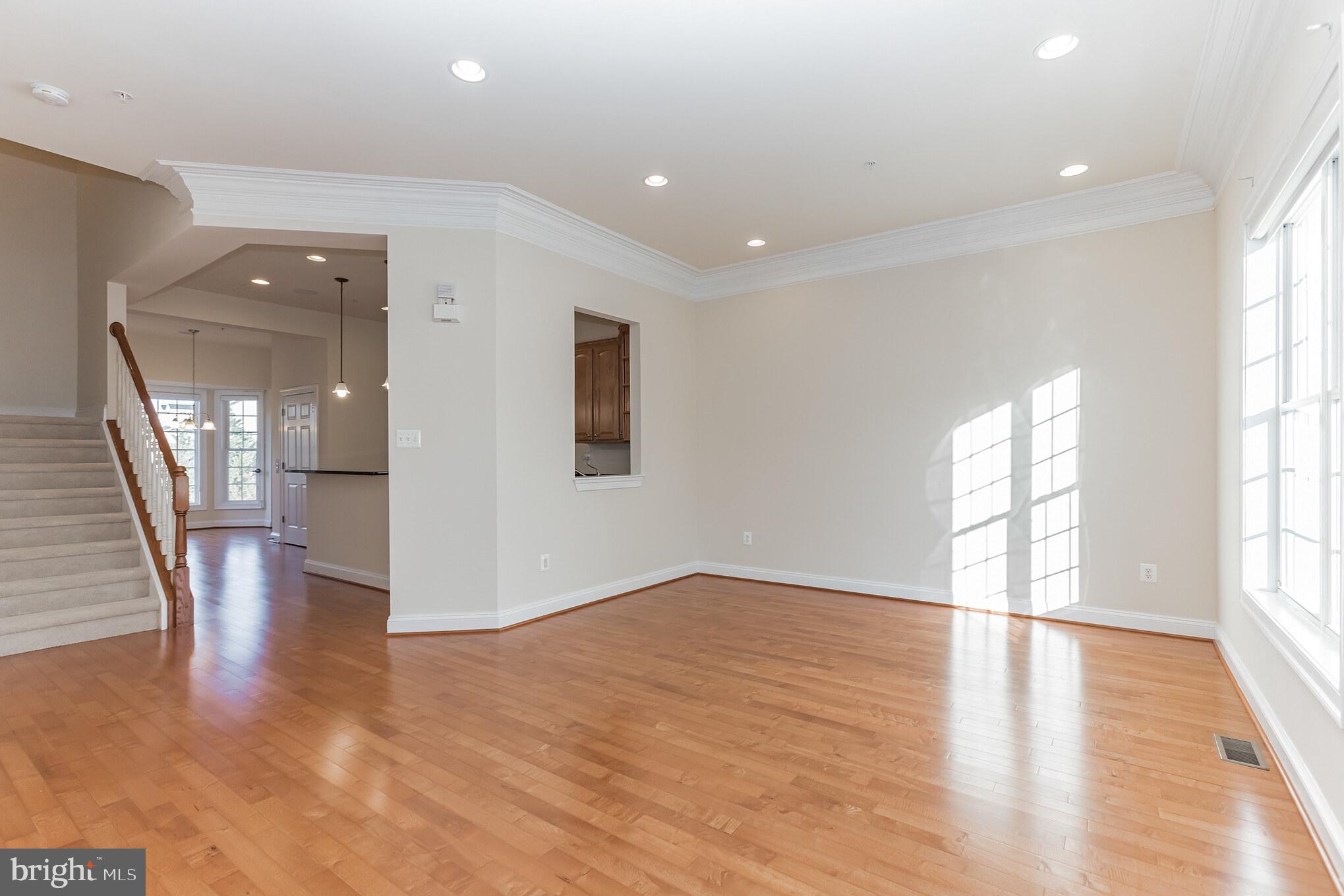 HIDDEN CREEK - Residential Lease