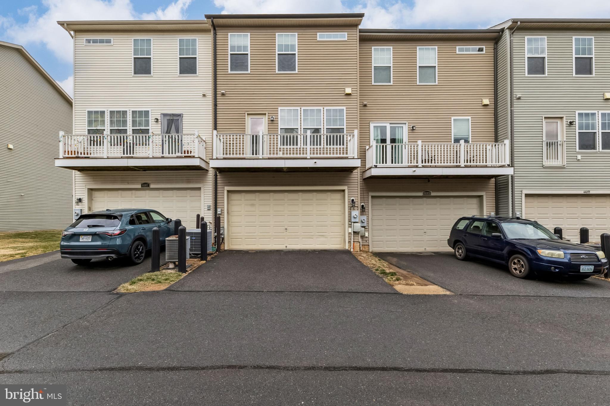 EAST GATE ONE - Residential Lease