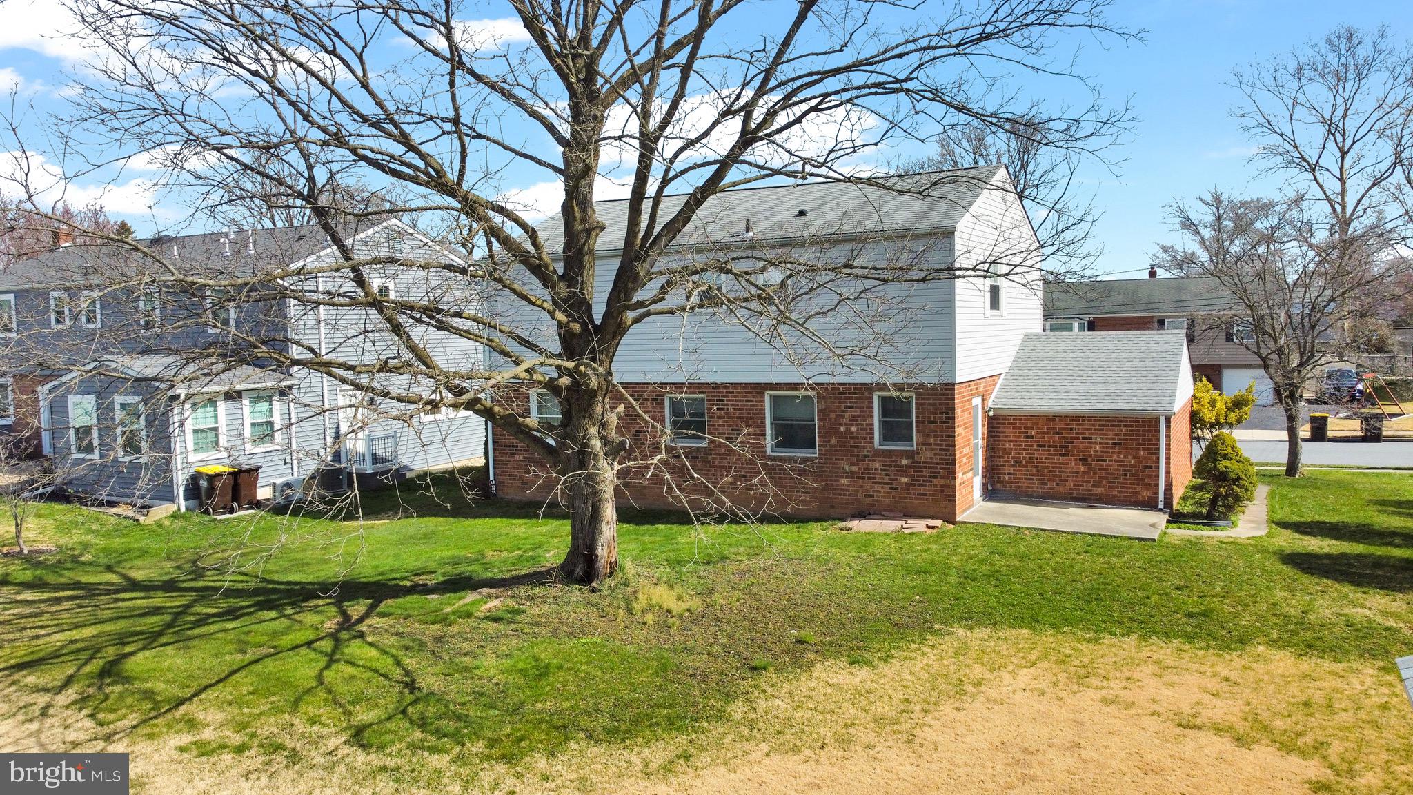 SWEET BRIAR - Residential