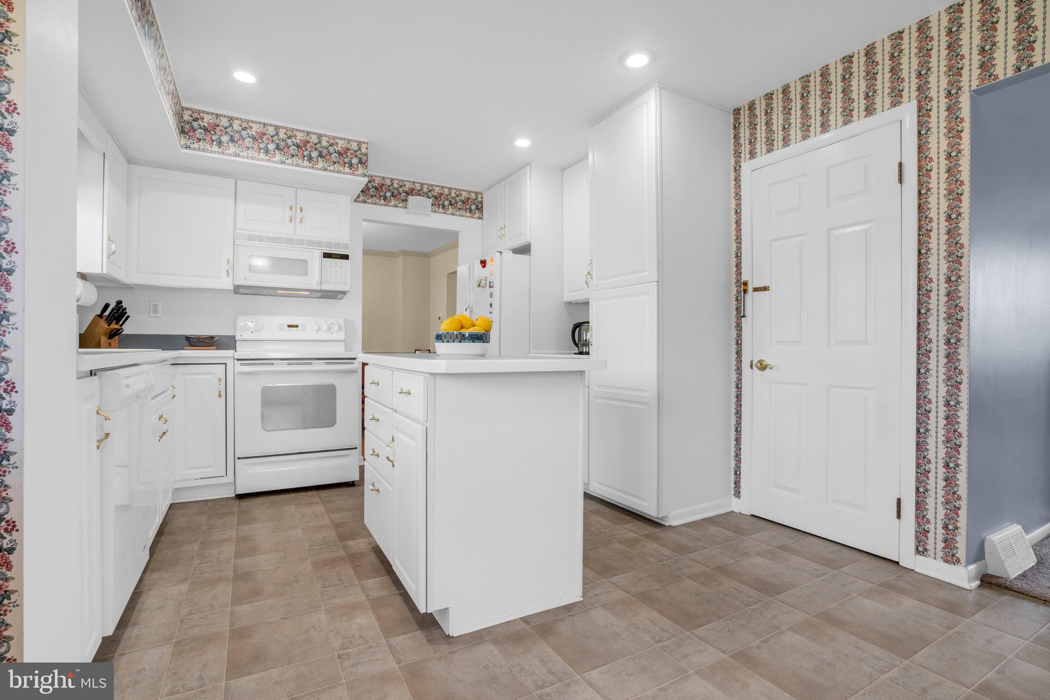 SWEET BRIAR - Residential