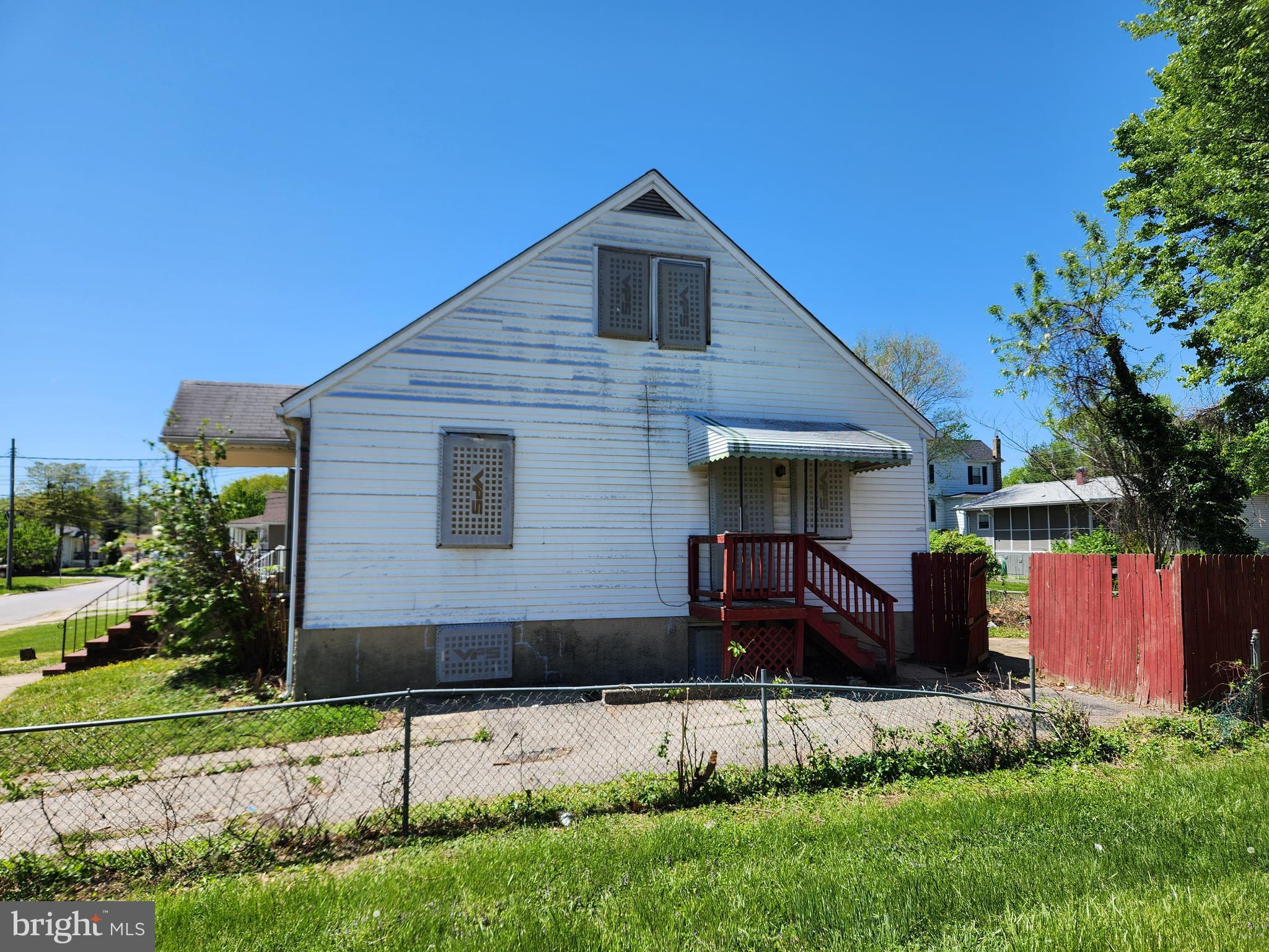 LANDSDOWNE - Residential