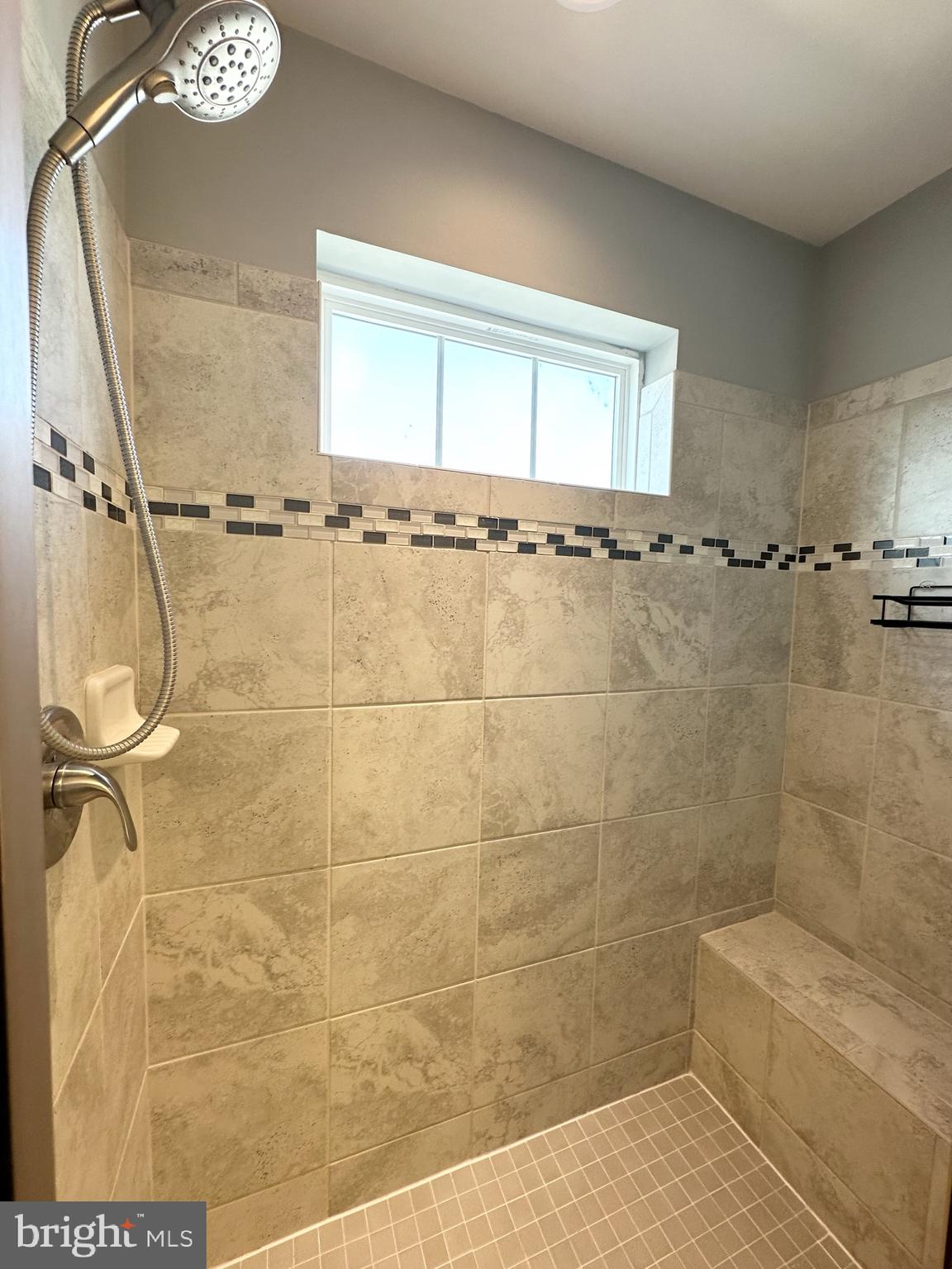 THE VILLAGES OF STEEPLECHASE - Residential Lease