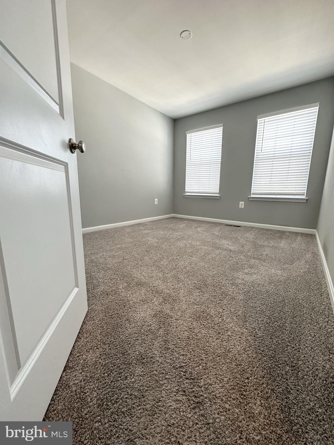 THE VILLAGES OF STEEPLECHASE - Residential Lease