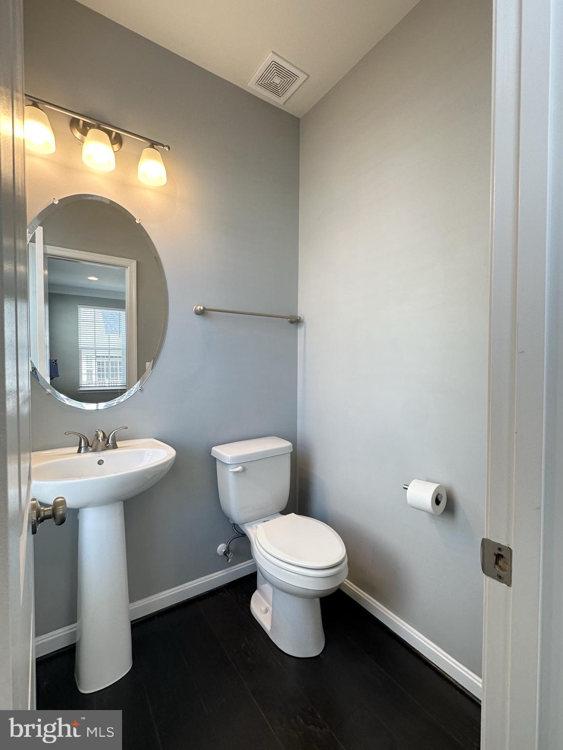 THE VILLAGES OF STEEPLECHASE - Residential Lease