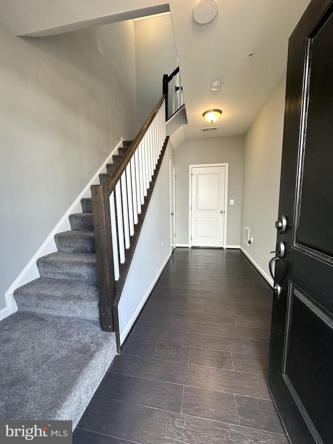 THE VILLAGES OF STEEPLECHASE - Residential Lease