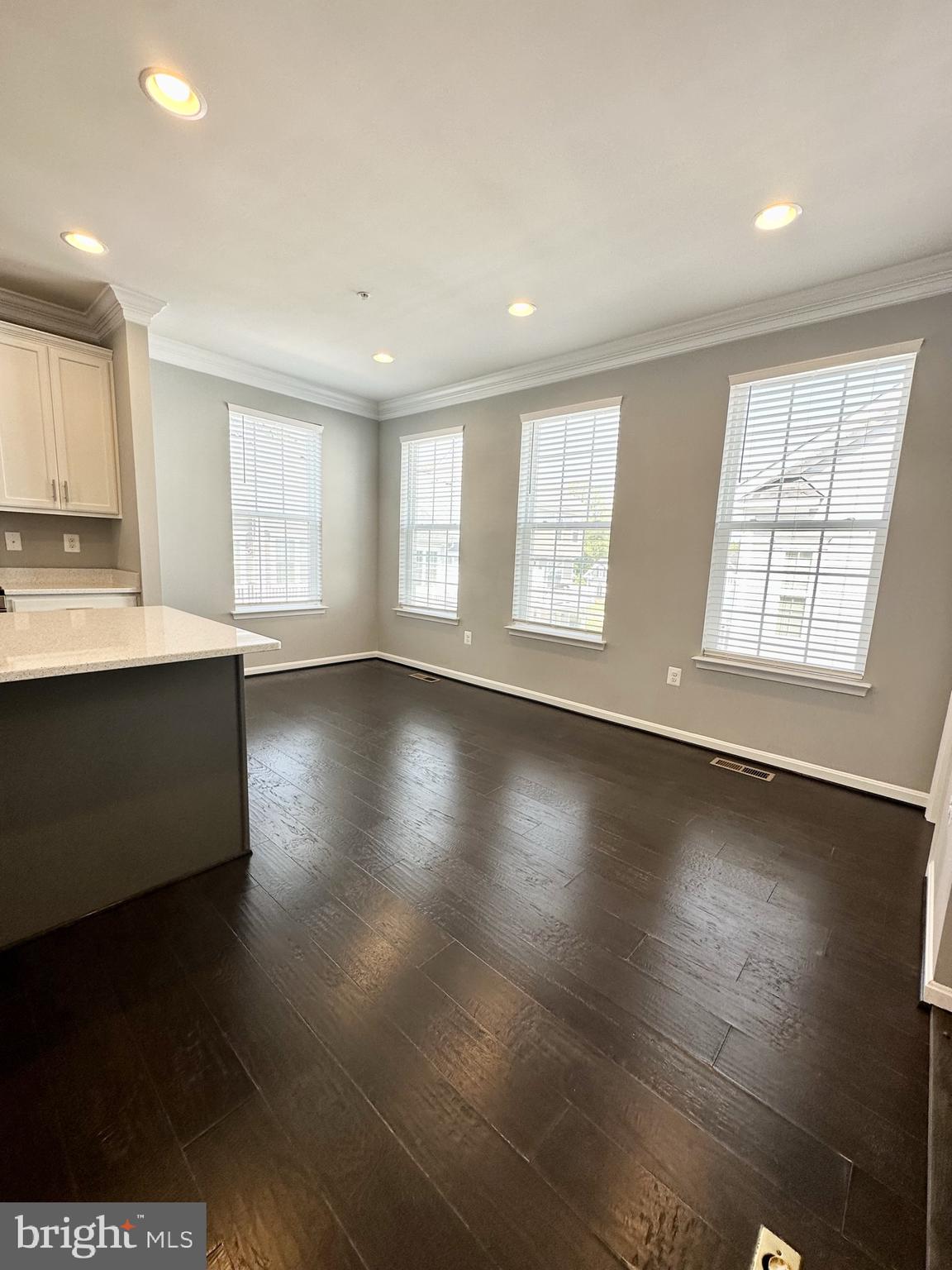 THE VILLAGES OF STEEPLECHASE - Residential Lease