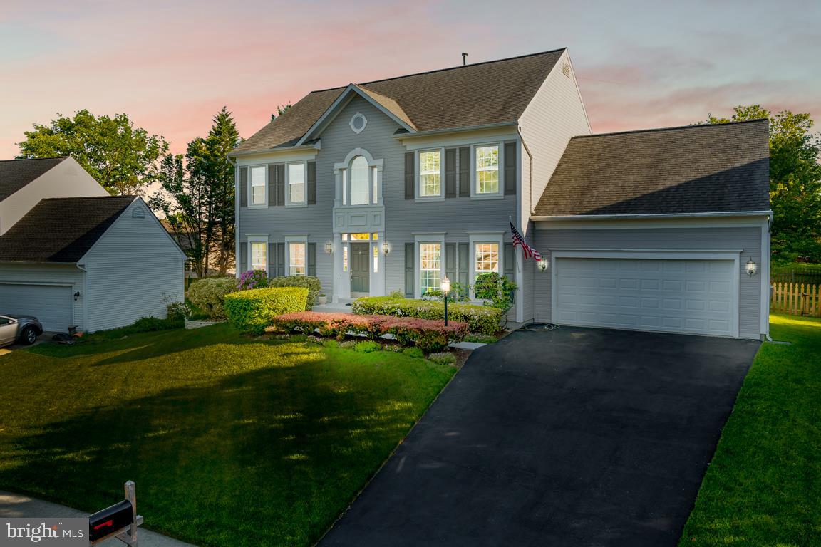 HAMPTON OAKS - Residential