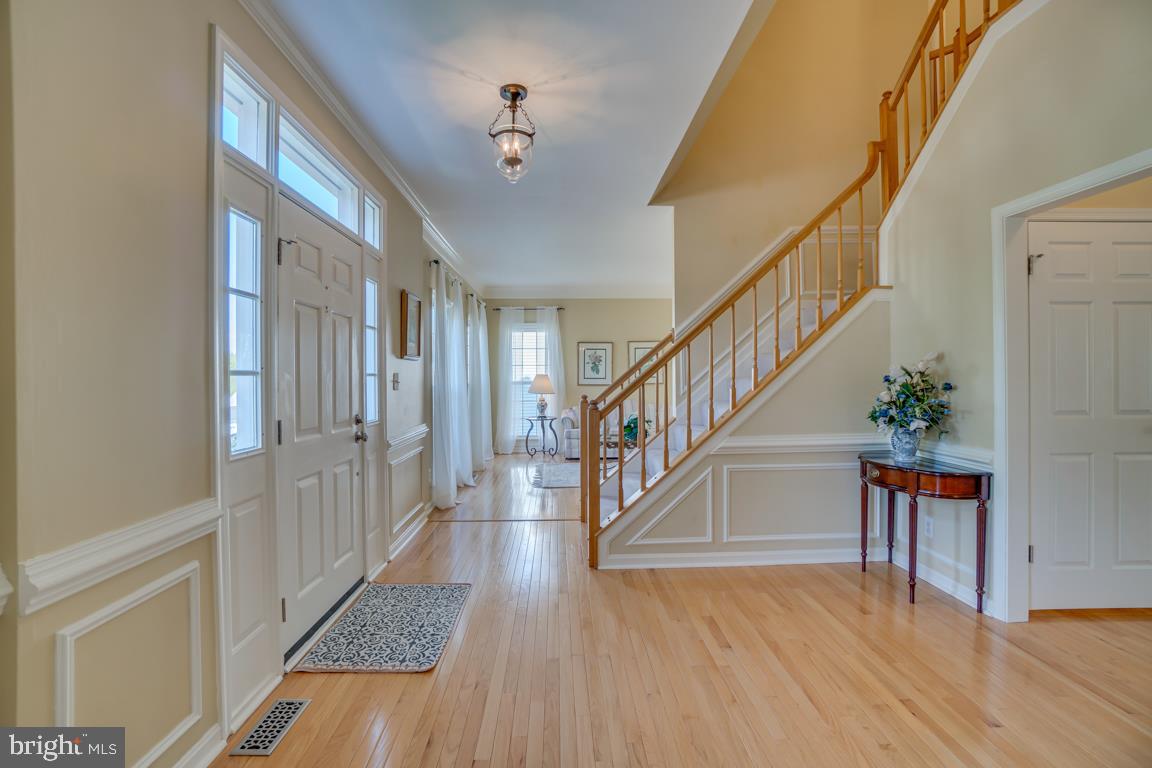 HAMPTON OAKS - Residential