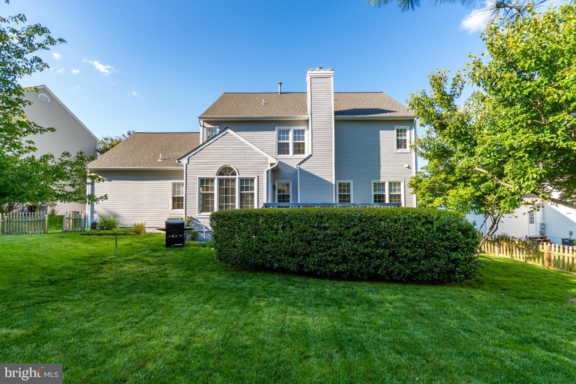 HAMPTON OAKS - Residential