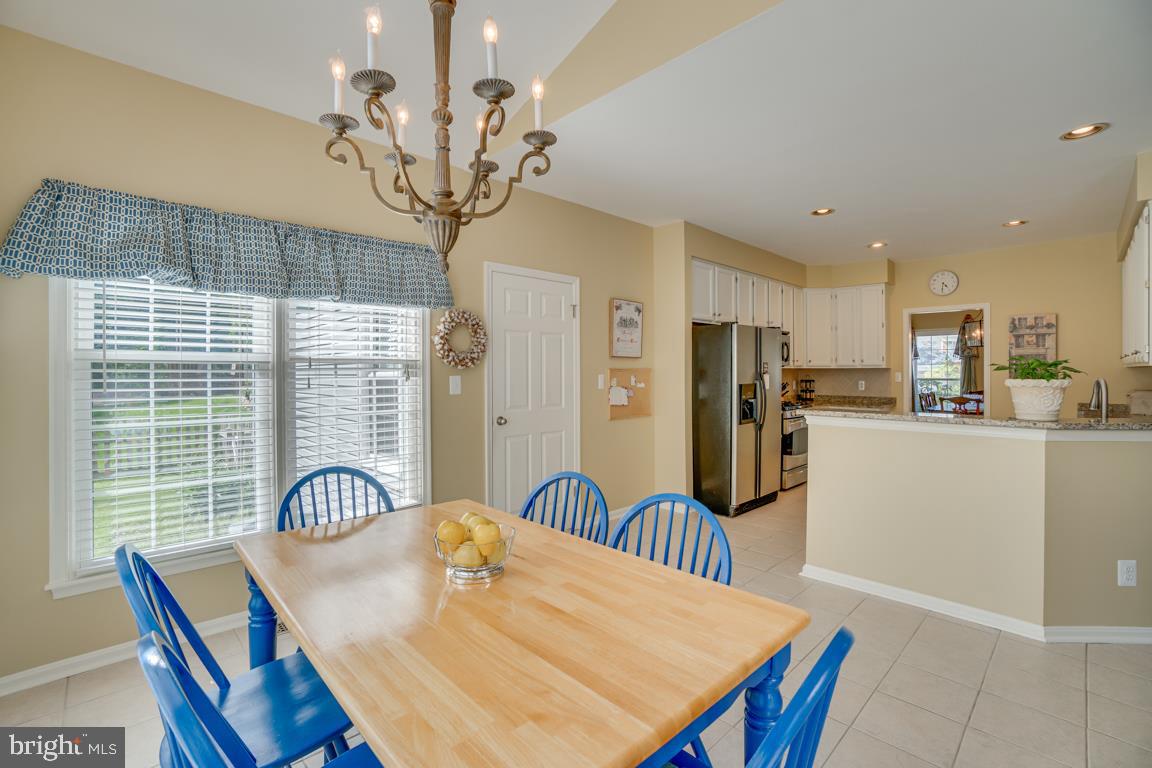 HAMPTON OAKS - Residential