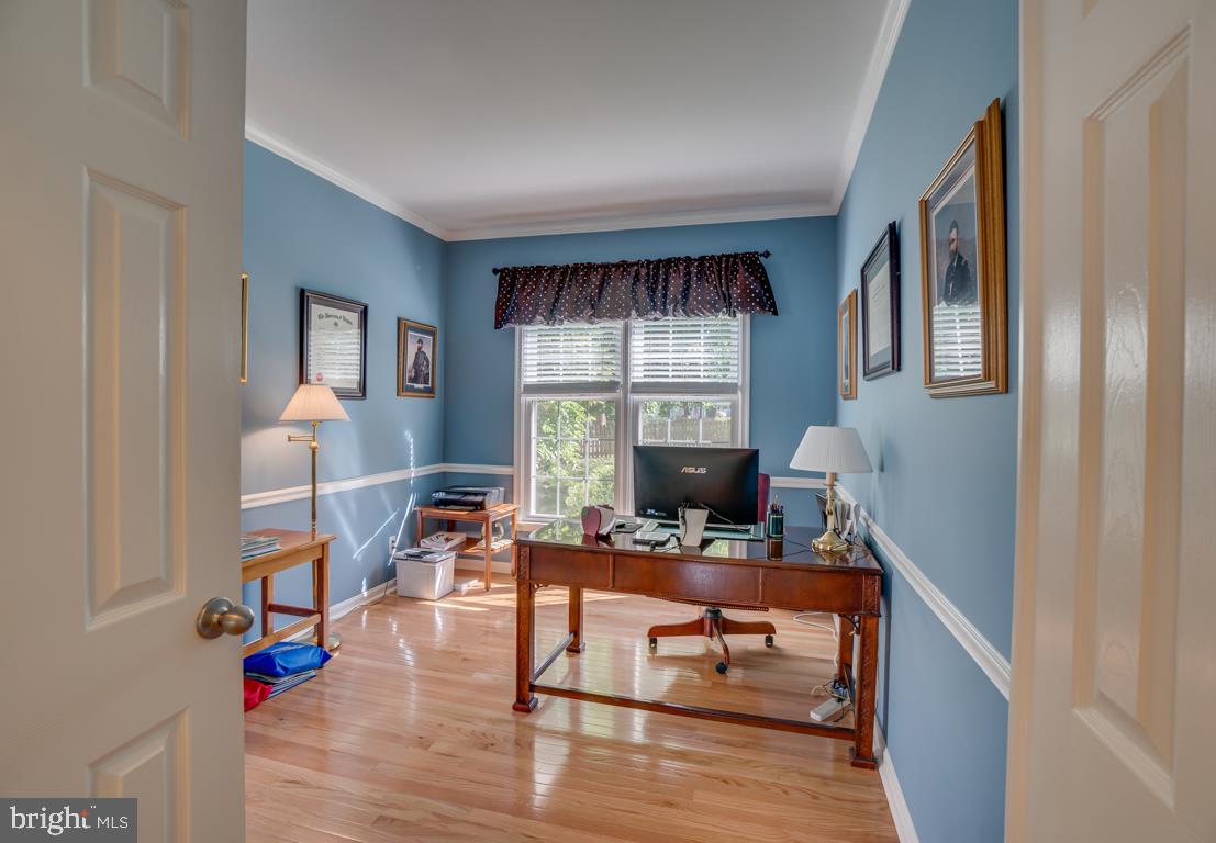 HAMPTON OAKS - Residential