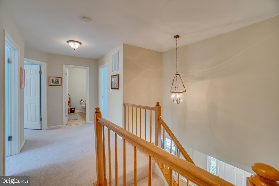 HAMPTON OAKS - Residential