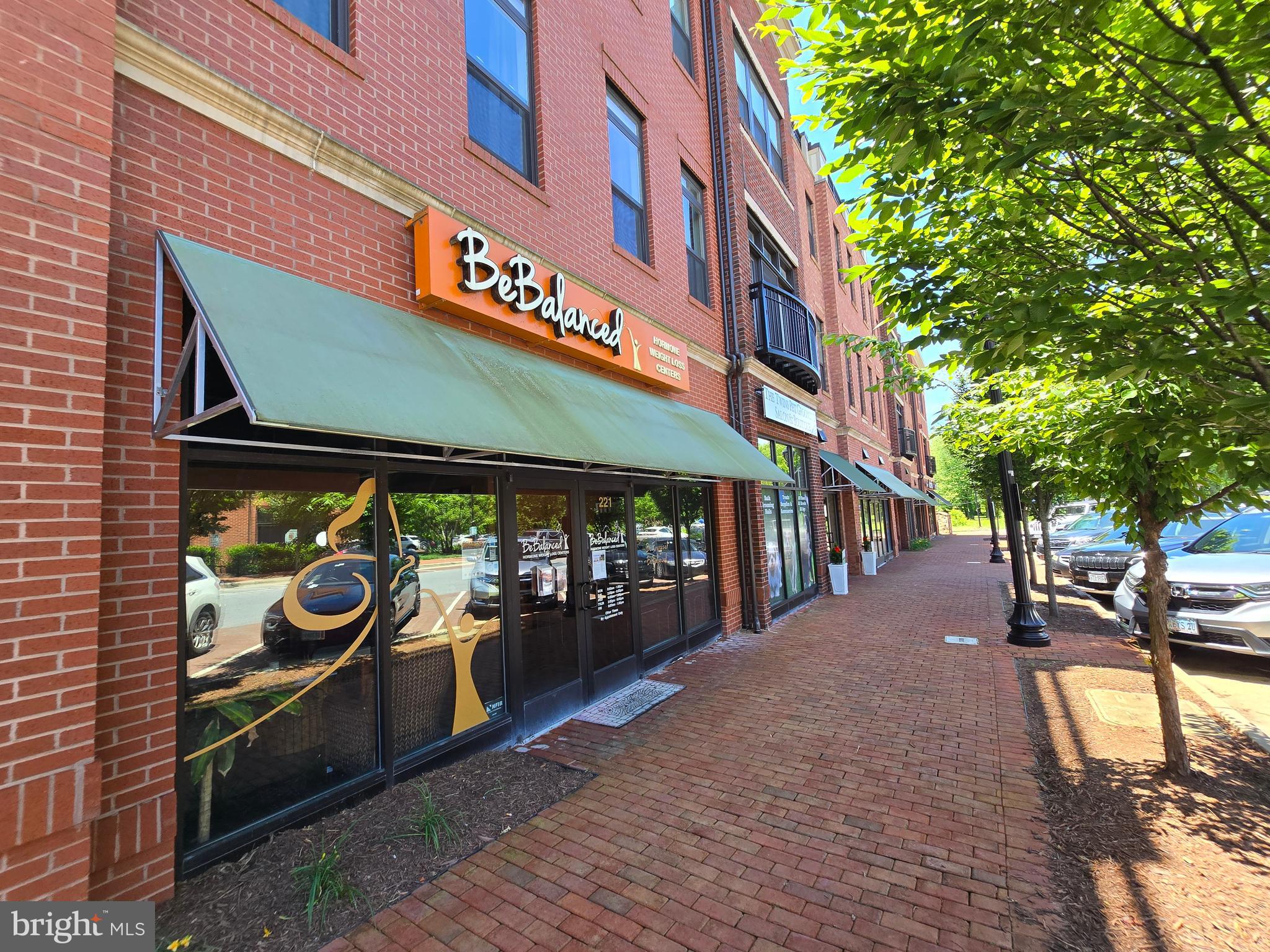 CRESCENT PLACE - Residential Lease