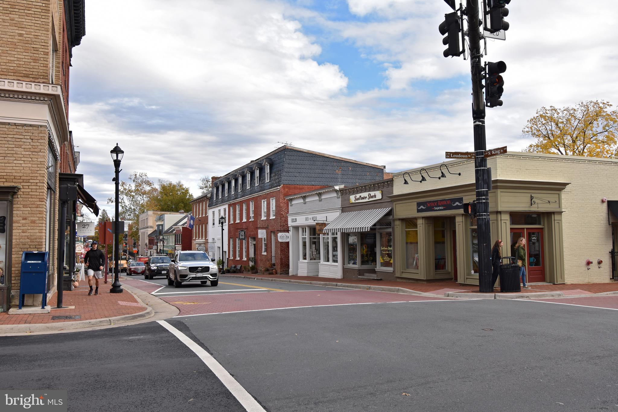 CRESCENT PLACE - Residential Lease