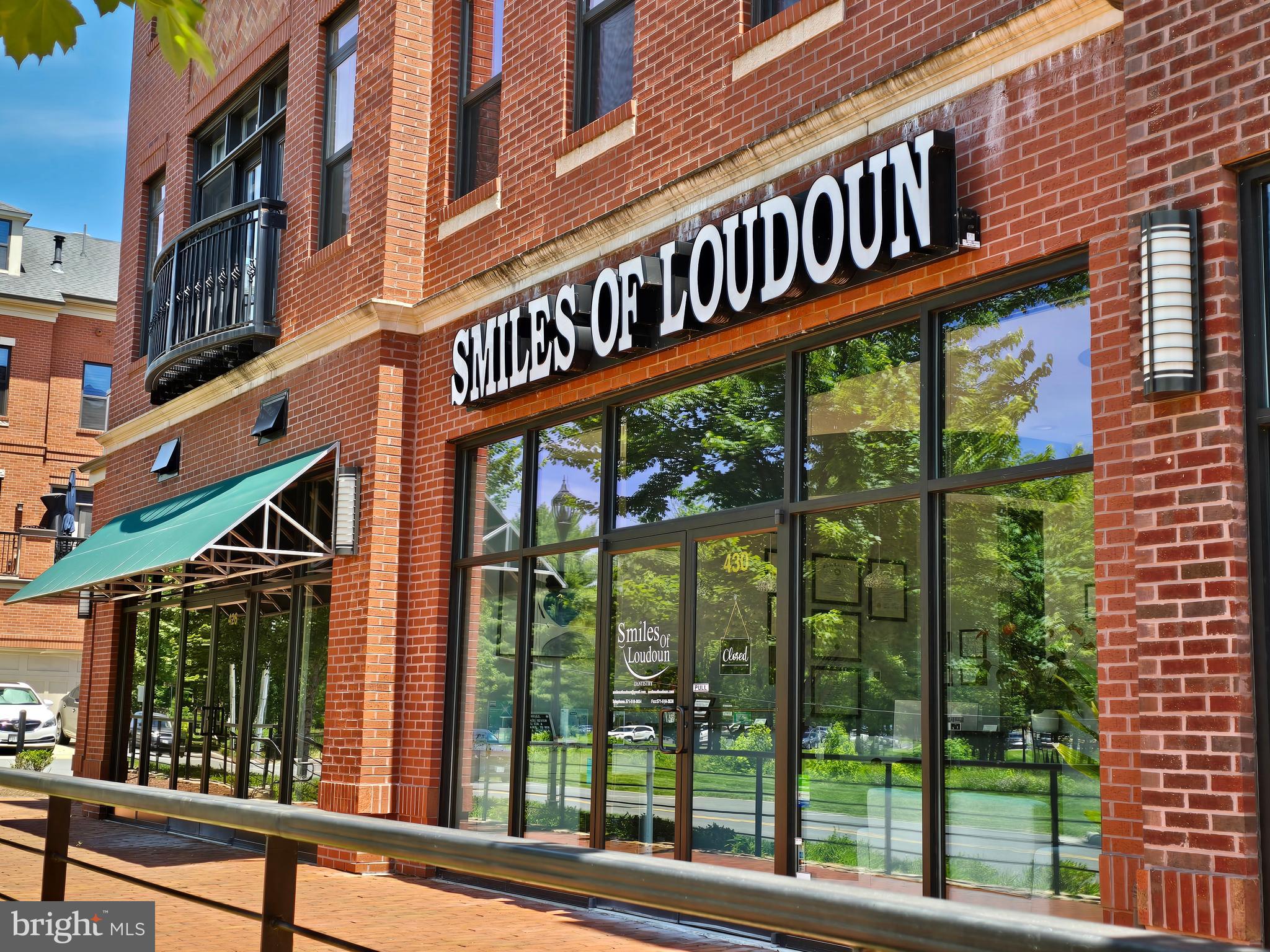 CRESCENT PLACE - Residential Lease