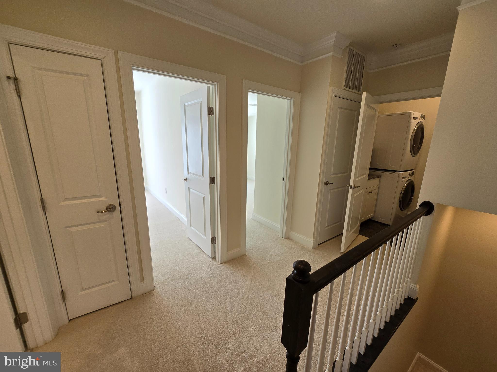 CRESCENT PLACE - Residential Lease