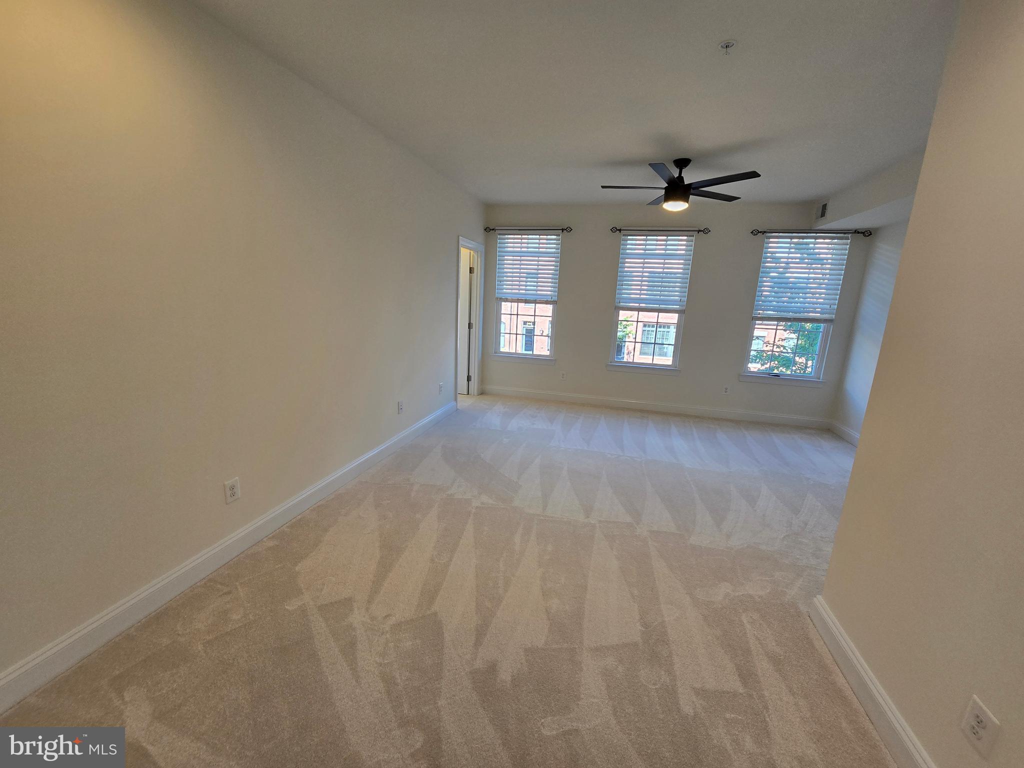 CRESCENT PLACE - Residential Lease