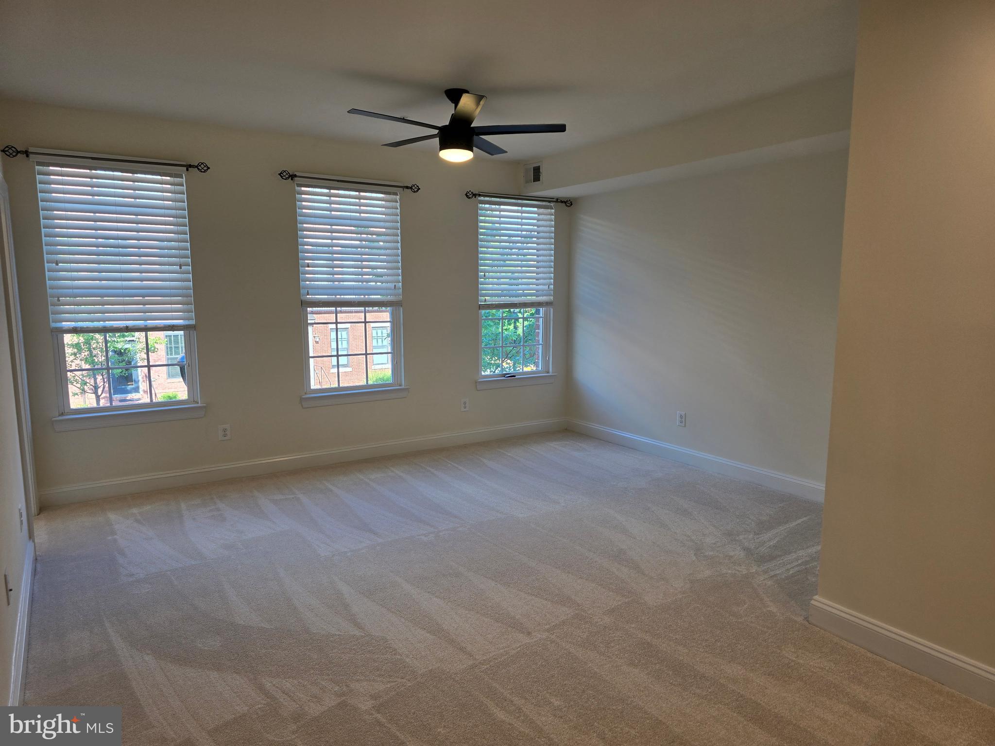 CRESCENT PLACE - Residential Lease