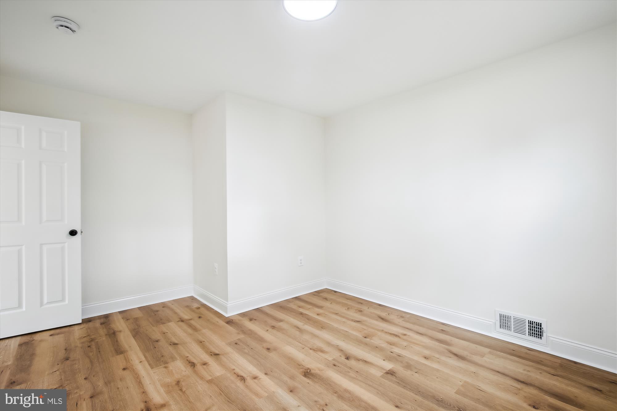 SULGRAVE MANOR - Residential