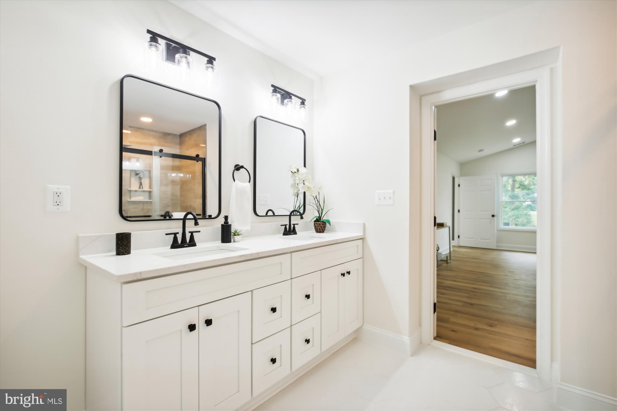 SULGRAVE MANOR - Residential