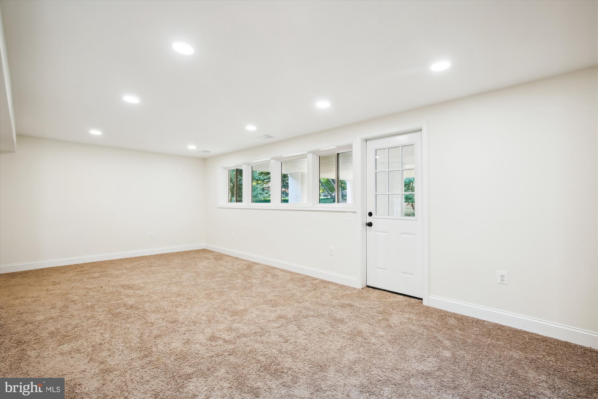 SULGRAVE MANOR - Residential