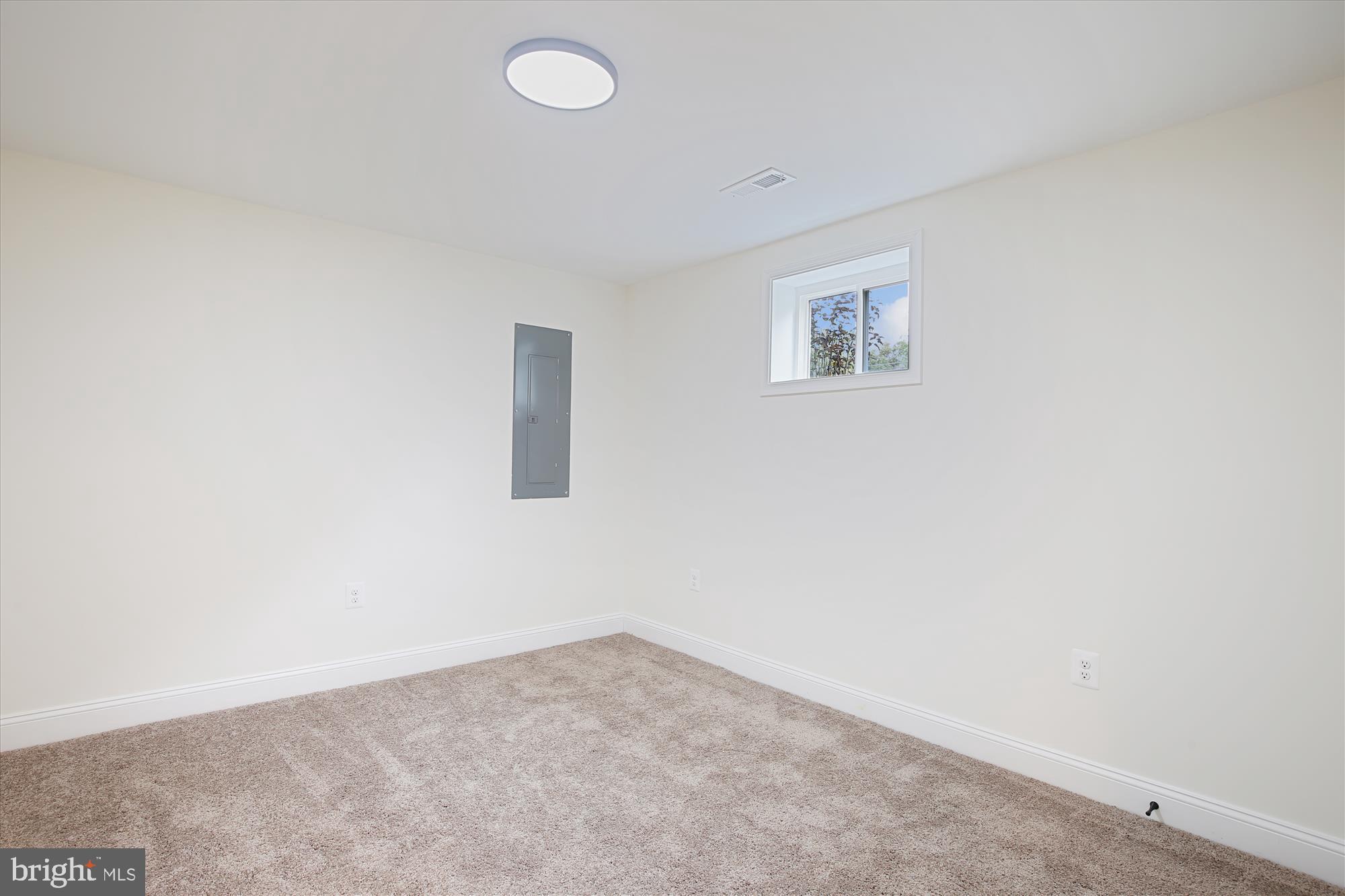 SULGRAVE MANOR - Residential