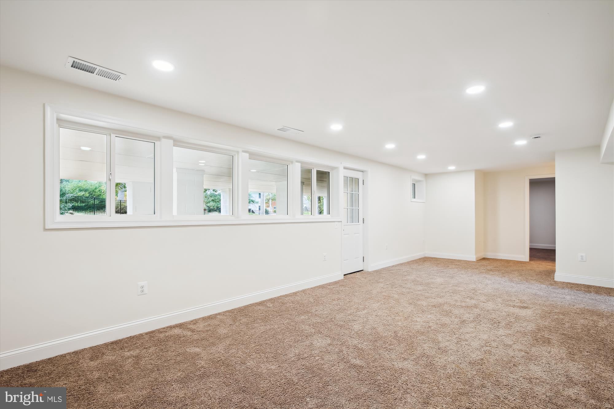 SULGRAVE MANOR - Residential