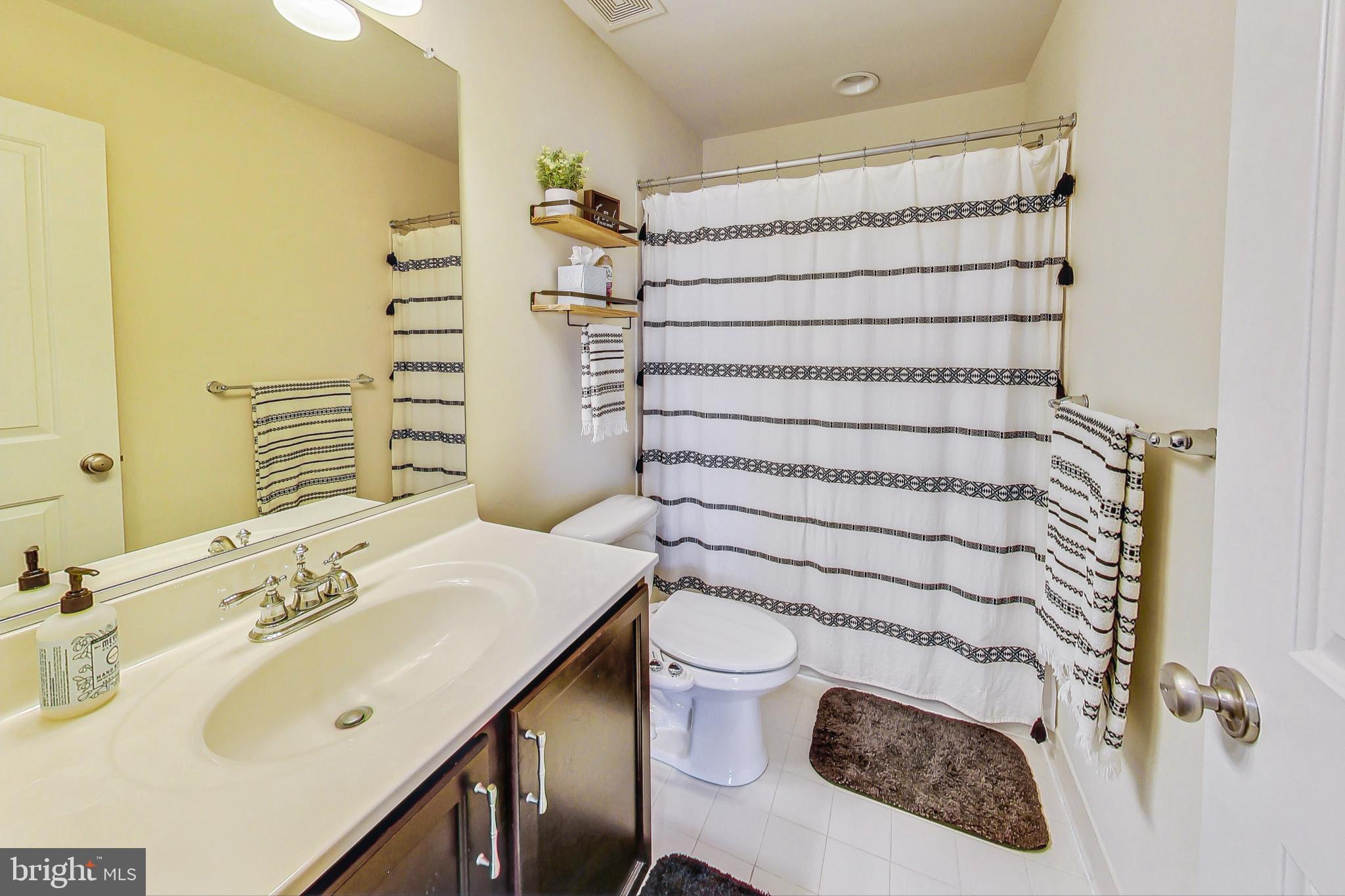 THE VILLAGES OF STEEPLECHASE - Residential