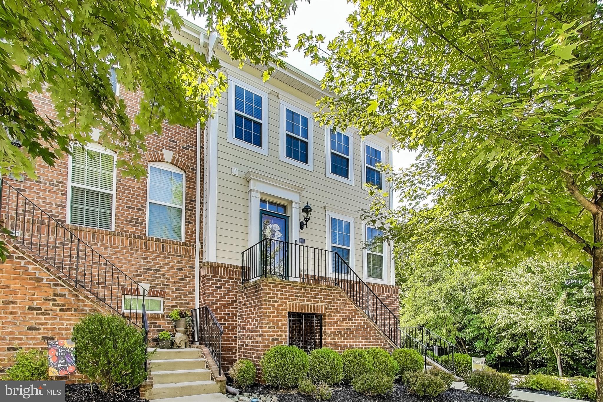 THE VILLAGES OF STEEPLECHASE - Residential