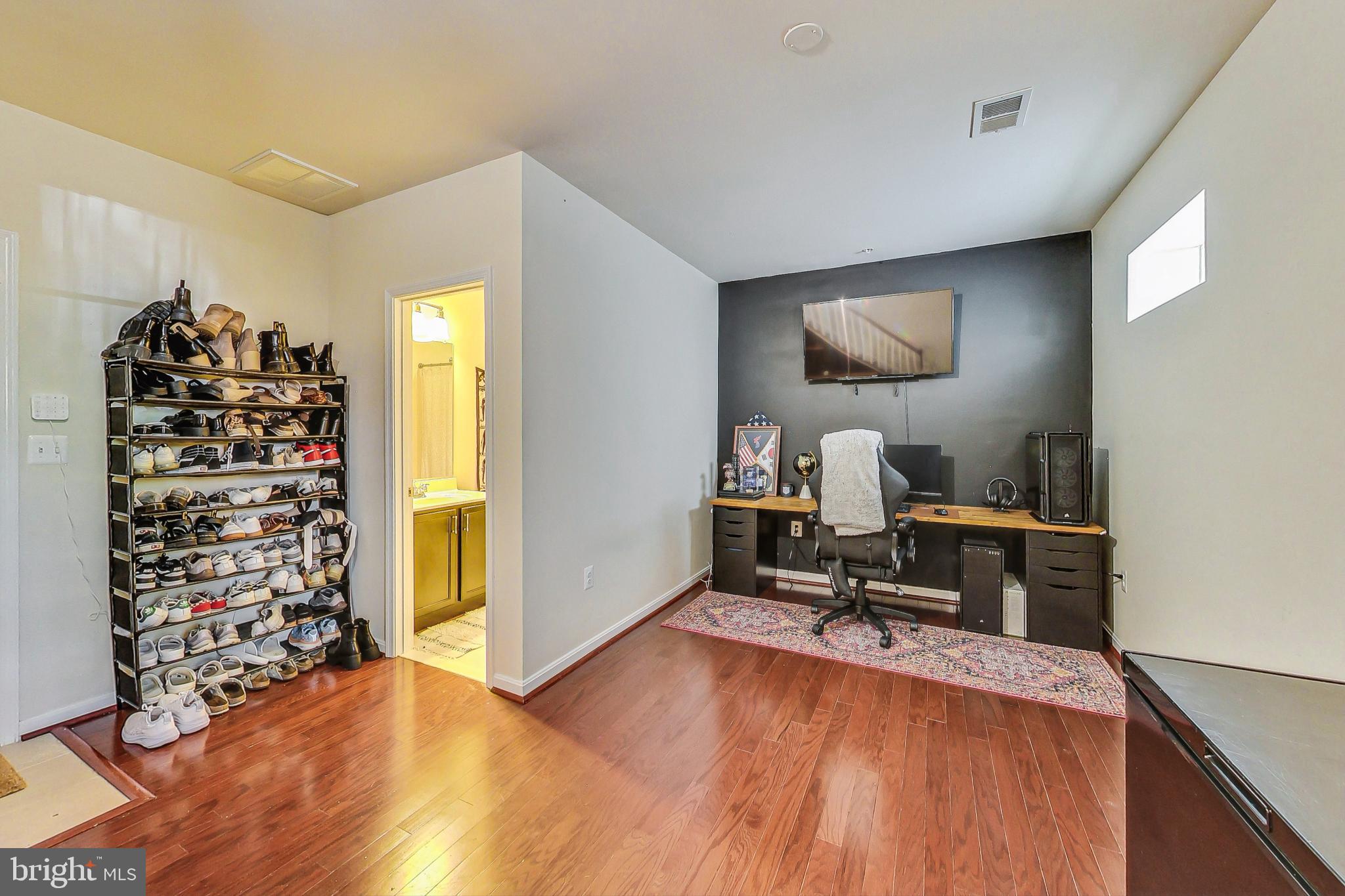 THE VILLAGES OF STEEPLECHASE - Residential