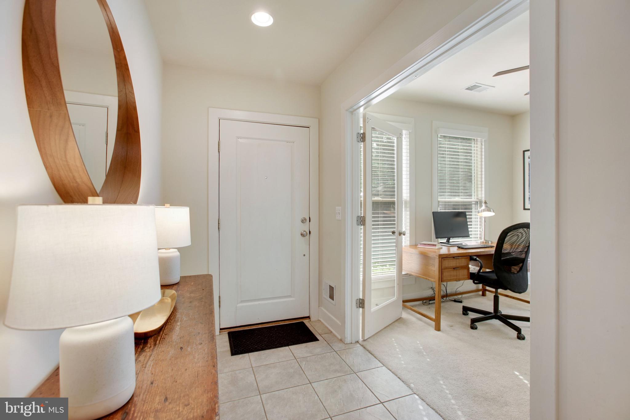 OLD TOWN COMMONS - Residential Lease