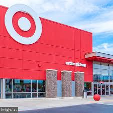 OLD TOWN COMMONS - Residential Lease