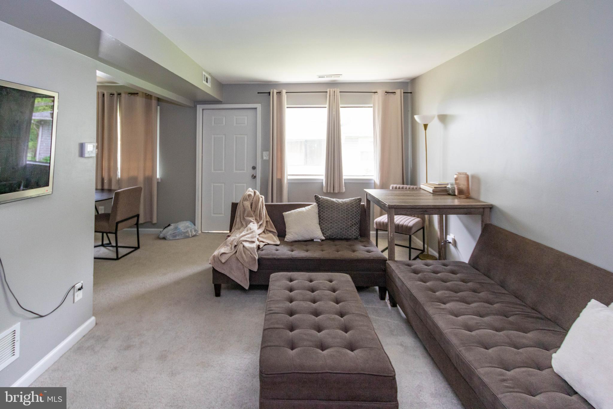 EDGEWATER VILLAGE - Residential