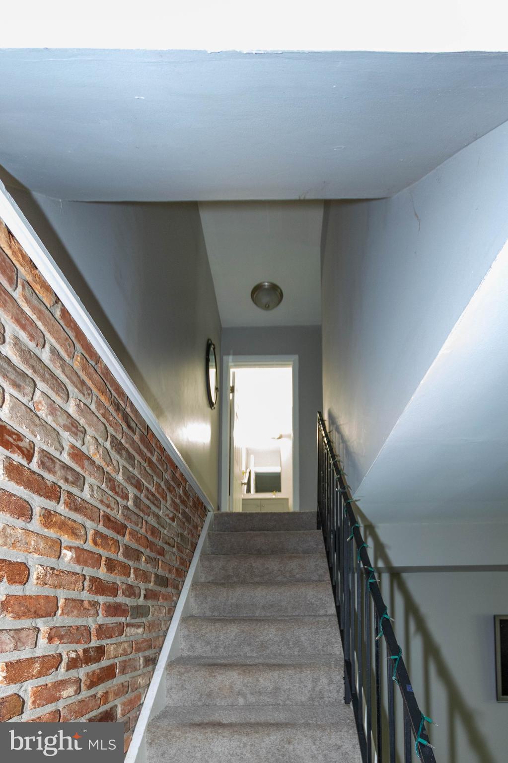 EDGEWATER VILLAGE - Residential