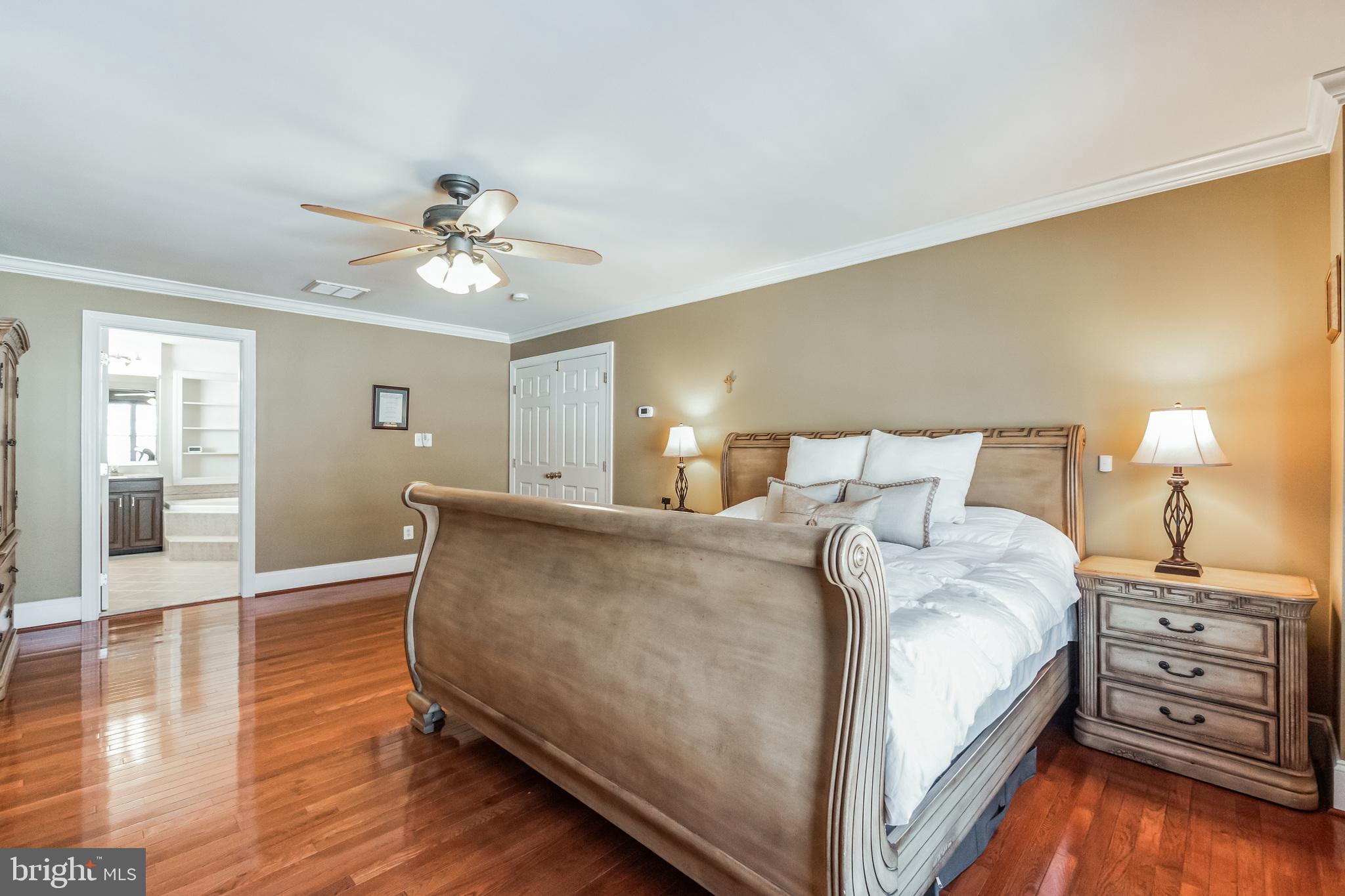 HOYLES MILL VILLAGE - Residential