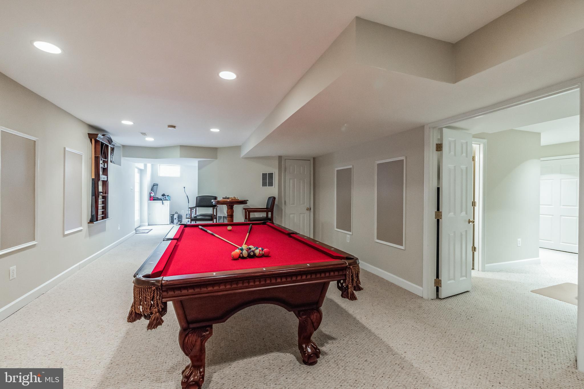 HOYLES MILL VILLAGE - Residential