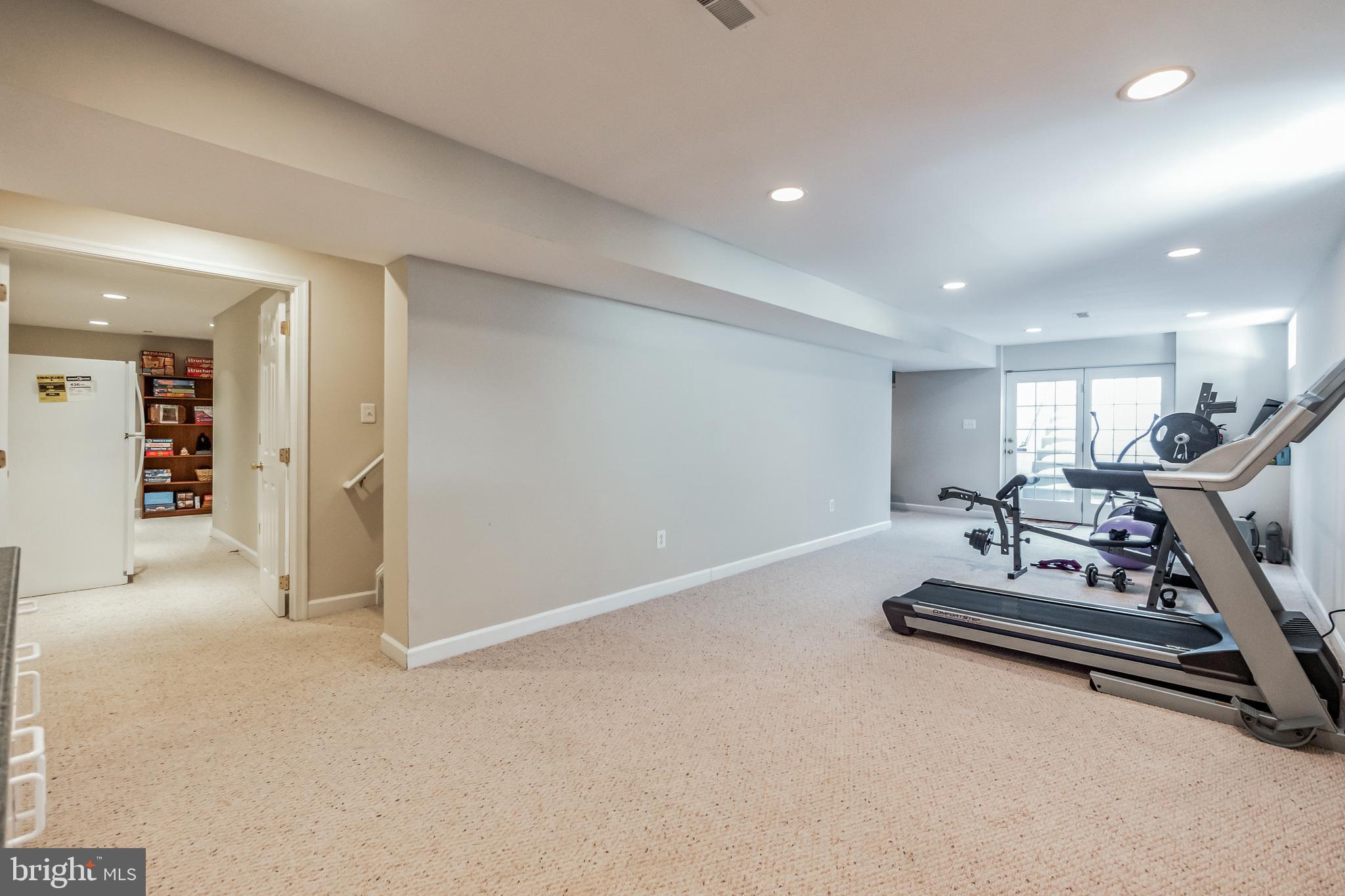 HOYLES MILL VILLAGE - Residential