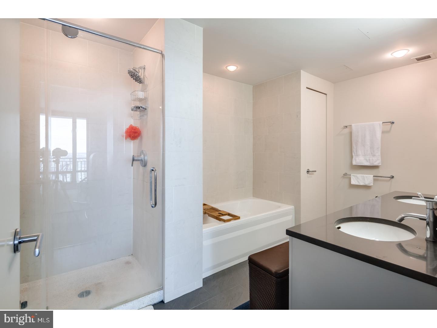 RITTENHOUSE SQUARE - Residential Lease