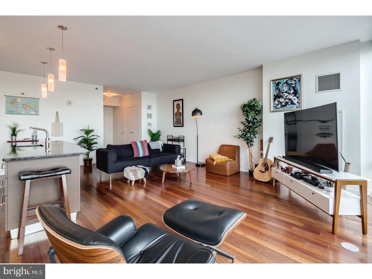 RITTENHOUSE SQUARE - Residential Lease