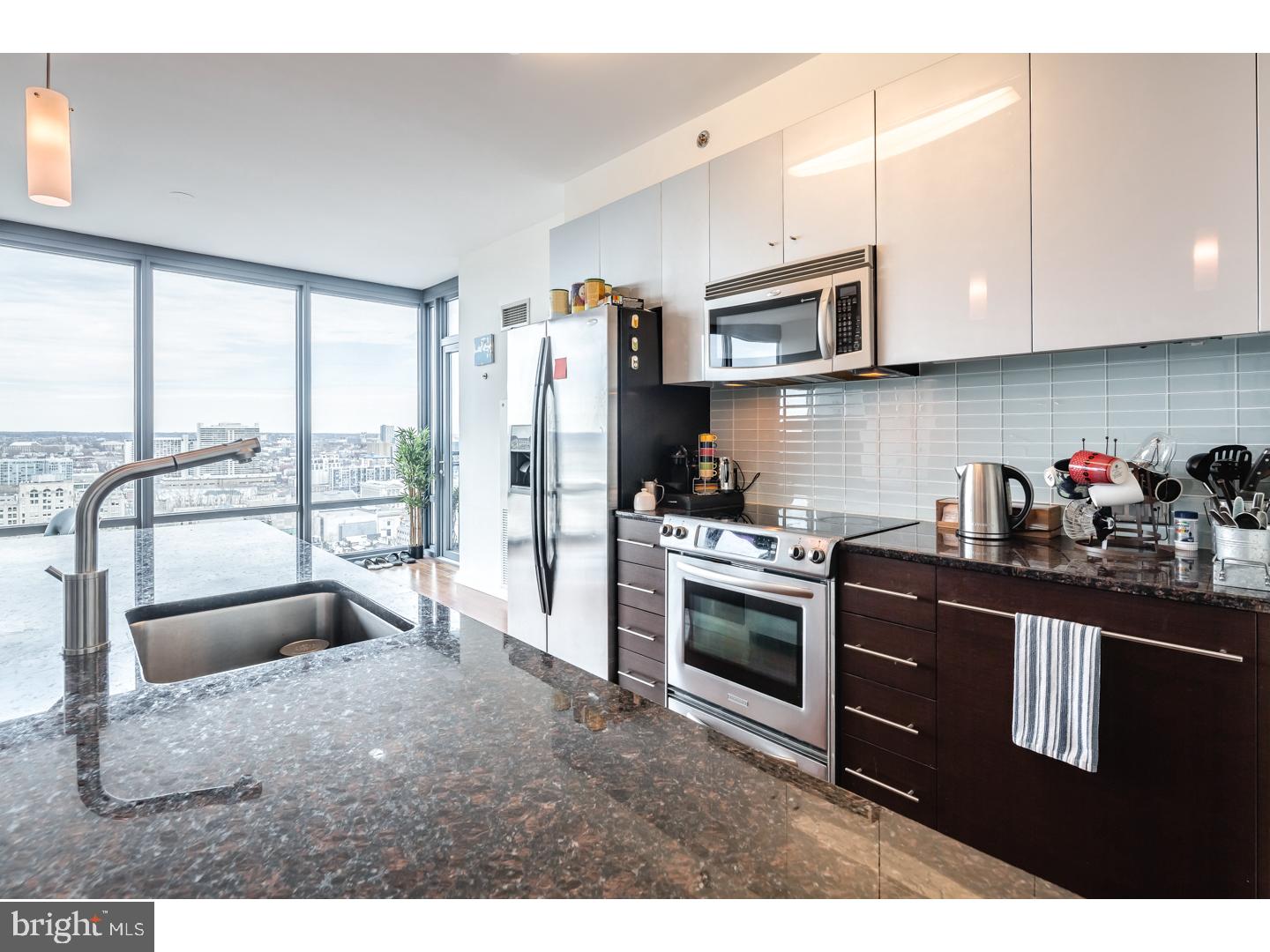 RITTENHOUSE SQUARE - Residential Lease