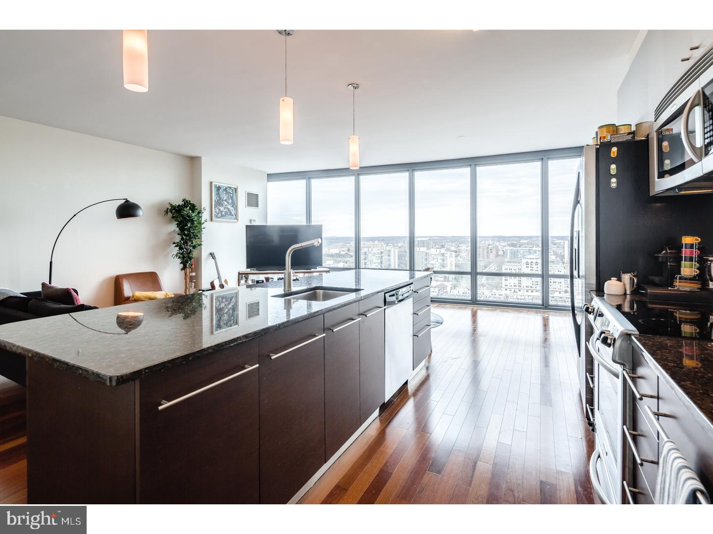 RITTENHOUSE SQUARE - Residential Lease