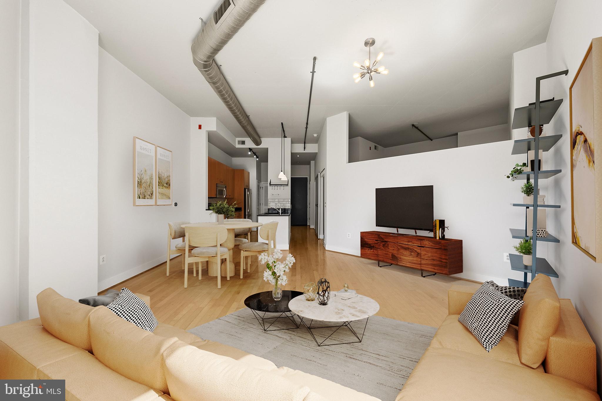 520 JOHN CARLYLE STREET 417