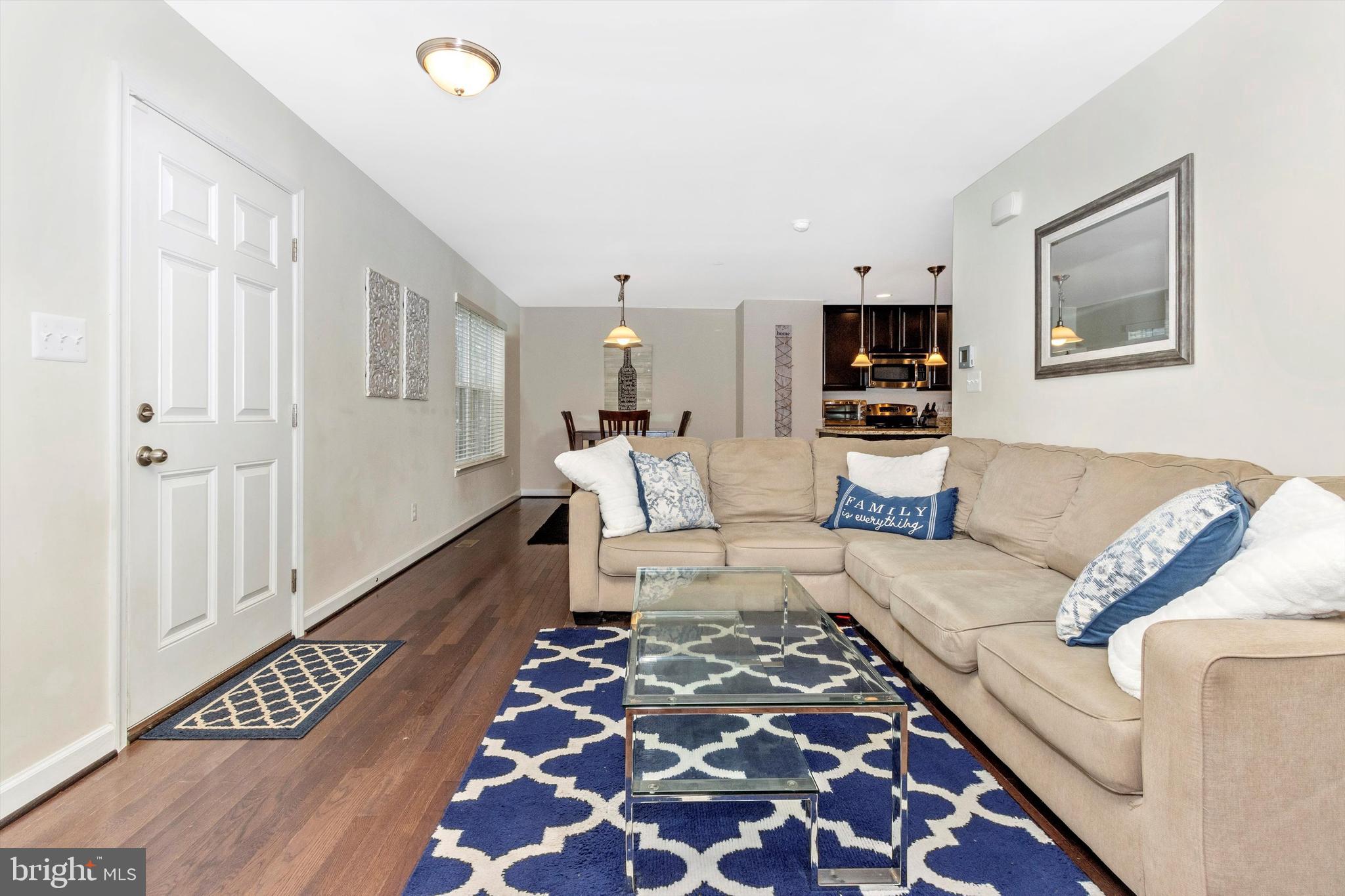 LOUIS BOUYER ESTATES - Residential