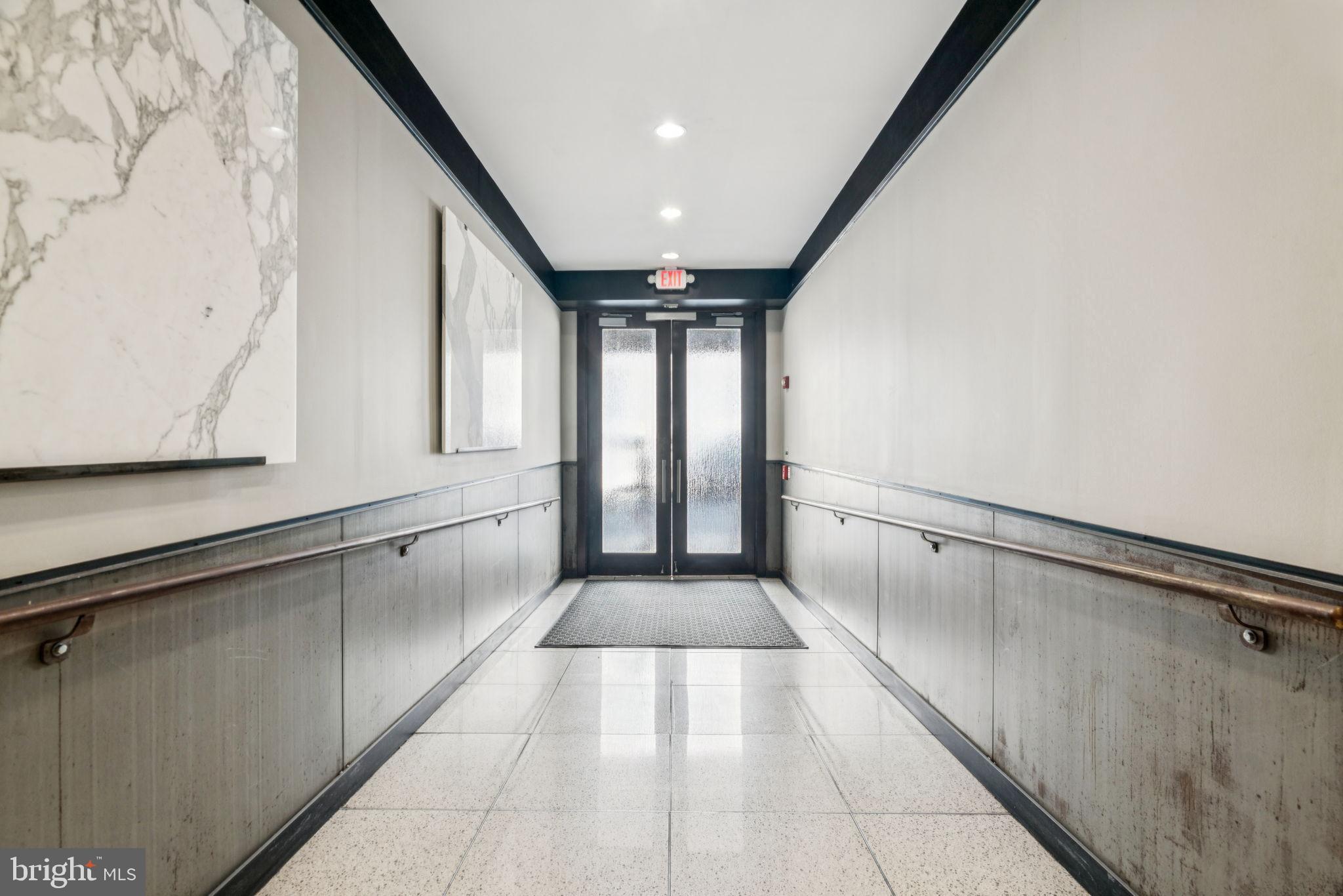 WASHINGTON SQ WEST - Residential