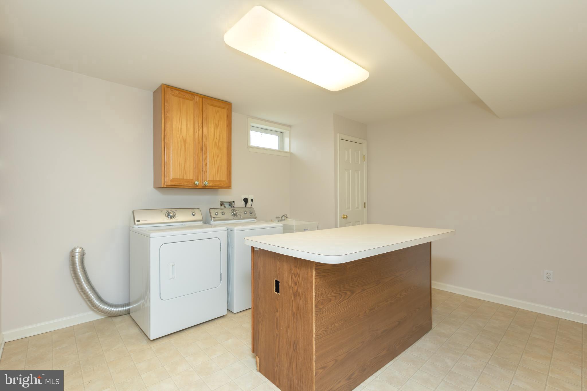 QUINCE ORCHARD PARK - Residential