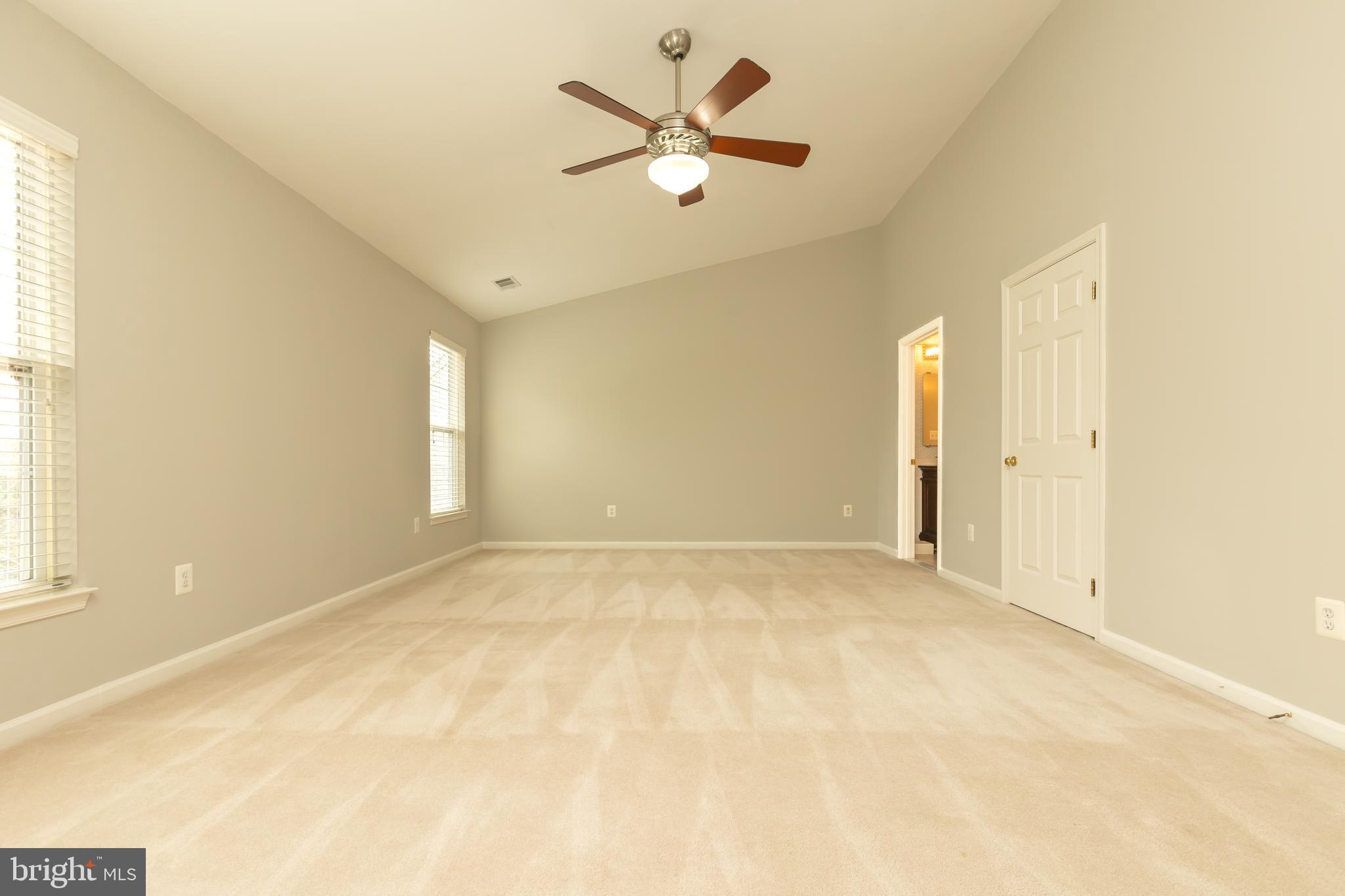 QUINCE ORCHARD PARK - Residential