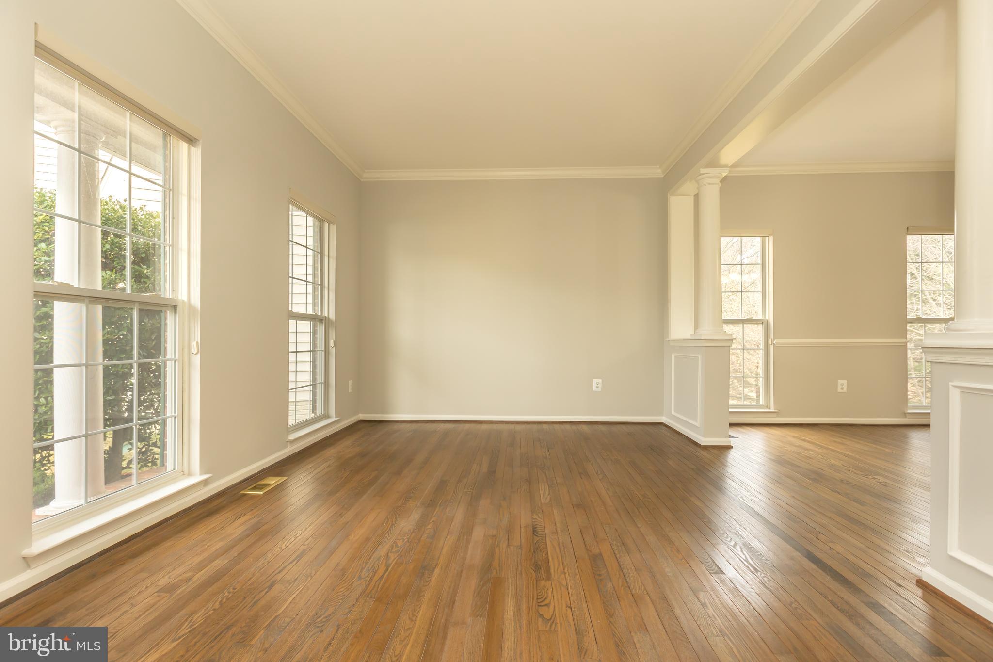 QUINCE ORCHARD PARK - Residential