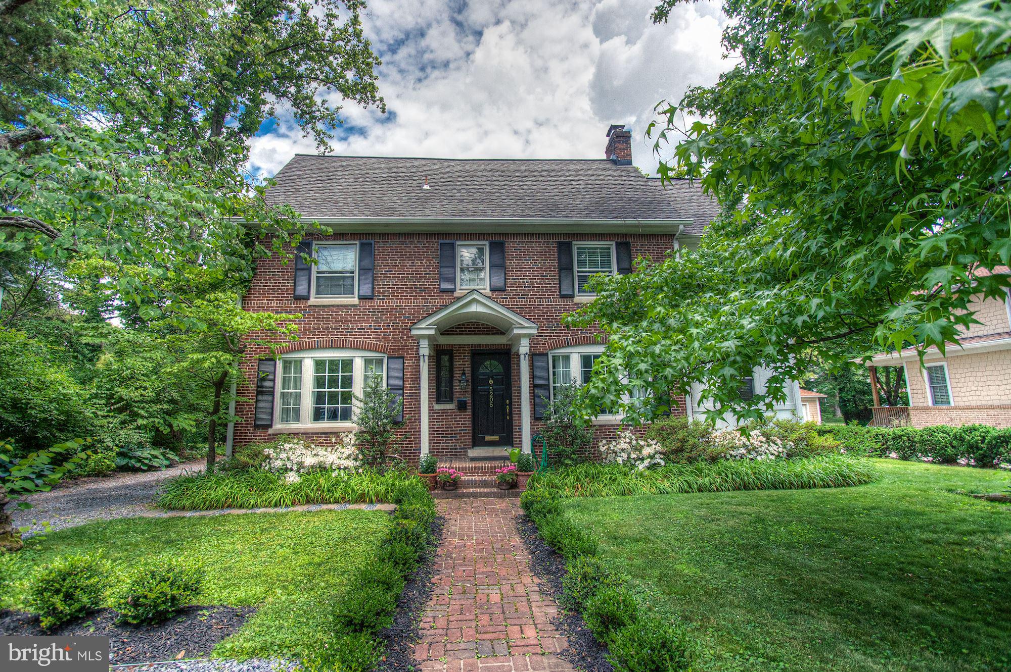 BATTERY PARK - Residential